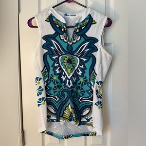 Athleta Sleeveless Cycling/Running Top Size Medium